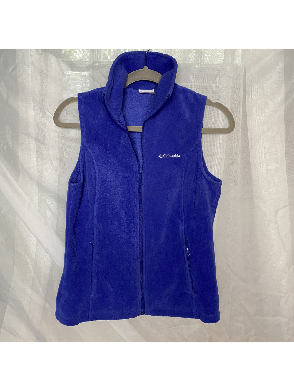 Columbia Womens blue fleece vest